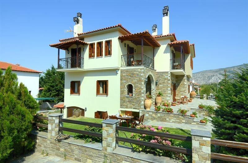 Iatrou Guesthouse Portaria  Ngoại thất bức ảnh