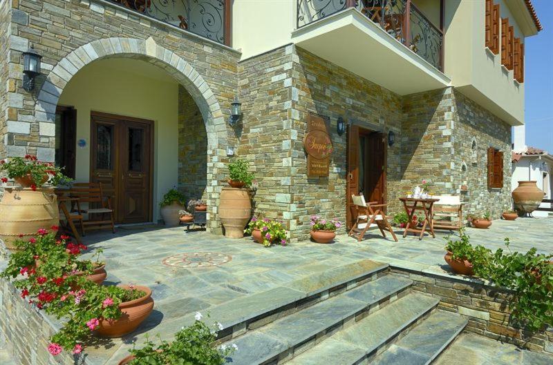 Iatrou Guesthouse Portaria  Ngoại thất bức ảnh