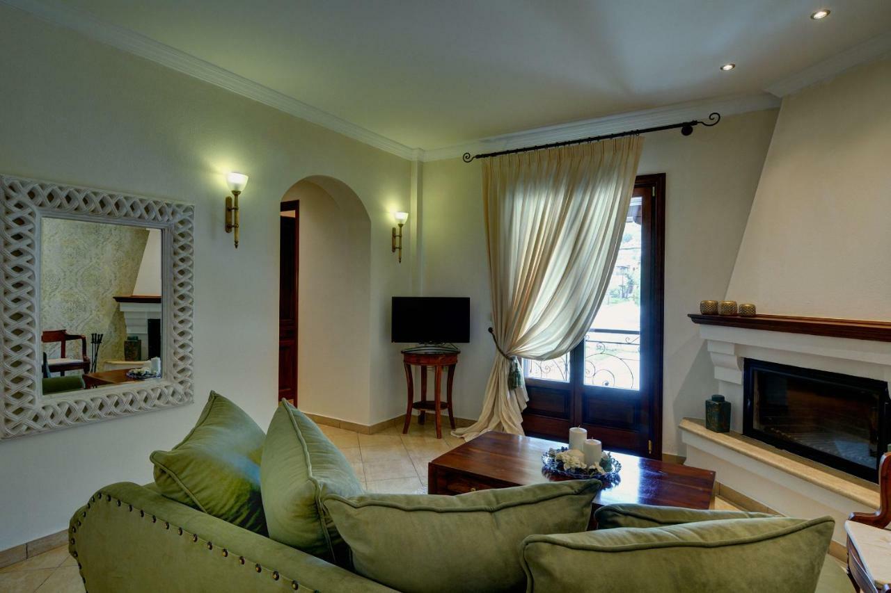 Iatrou Guesthouse Portaria  Ngoại thất bức ảnh